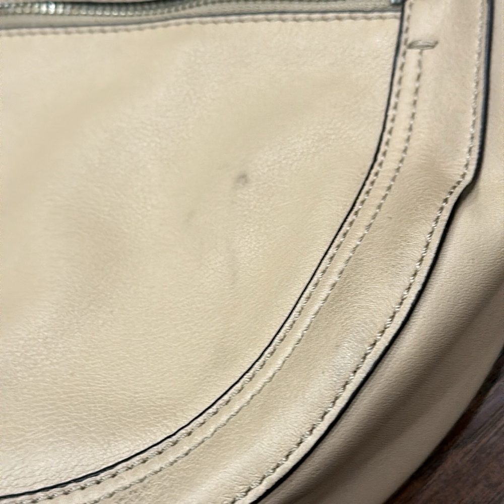 Liebeskind Beelin leather crossbody purse - Picture 3 of 6